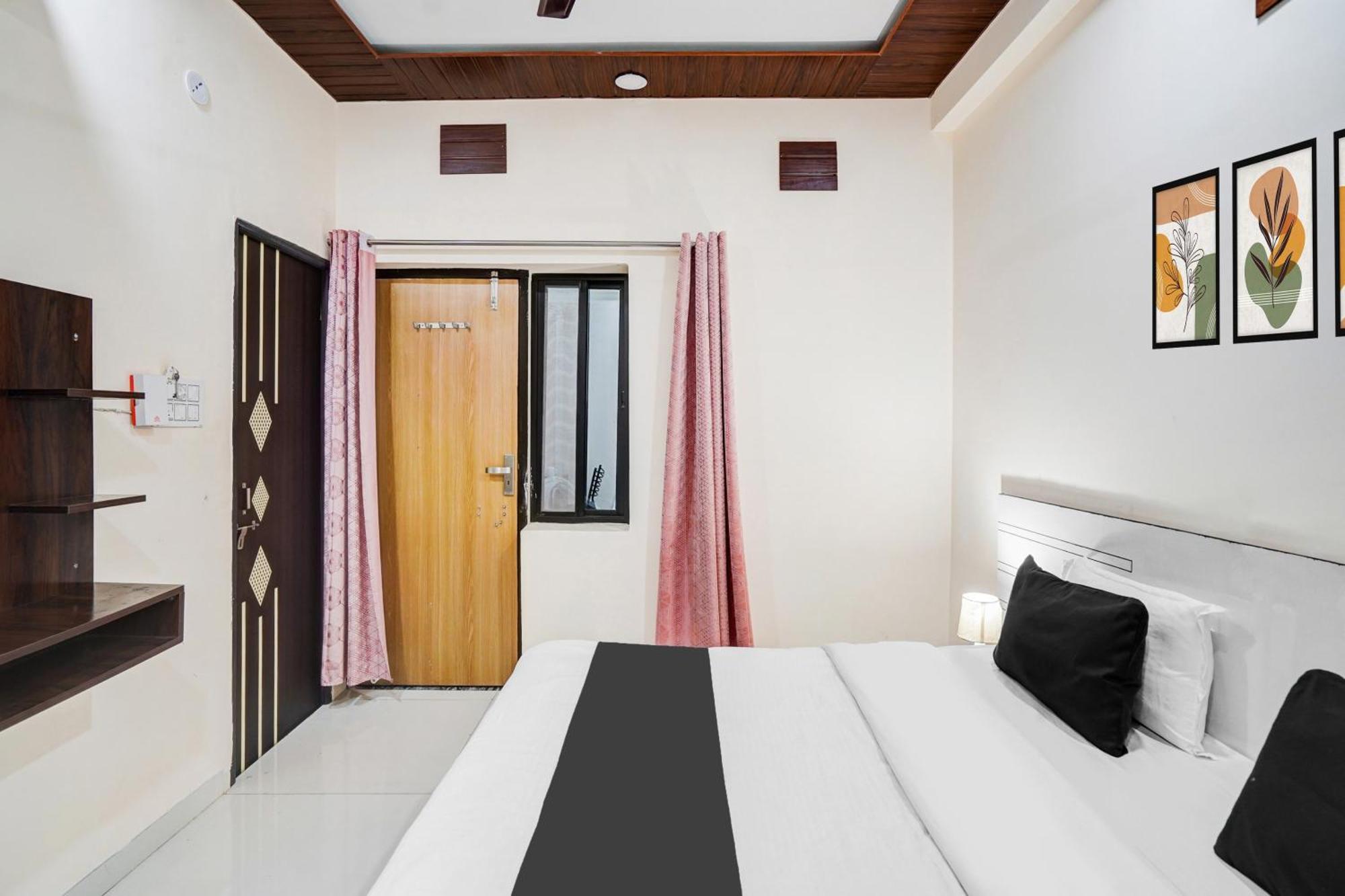 Super Hotel O Brilliant Convention Centre Formerly Madhur Shree Ιντόρ Εξωτερικό φωτογραφία